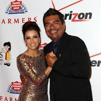 Eva Longoria and George Lopez host Padres Contra El Cancer Annual Gala  | Picture 103838